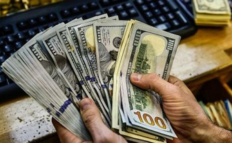 کاهش 1300 تومانی ارزش دلار در بازار ایران